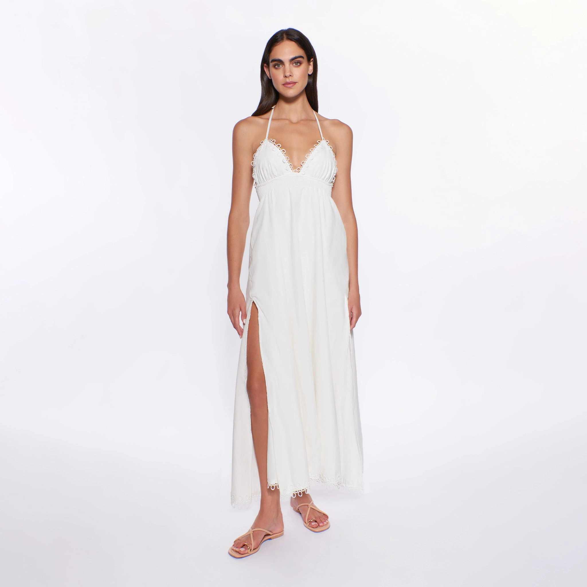 Zoe's Dream Dress: Effortless Style for Your Everyday Adventures.
